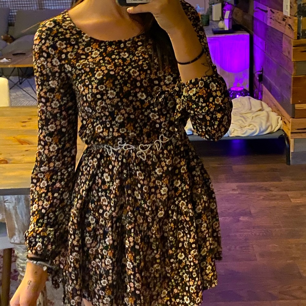 🥂2/$25 BUNDLE🥂 Wild Fable 🌱 Floral Print long sleeve mini dress